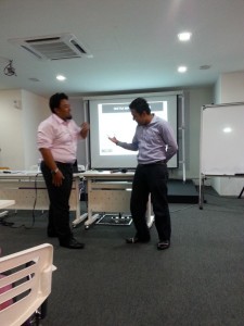 1006334_642423065788351_1637178773_n