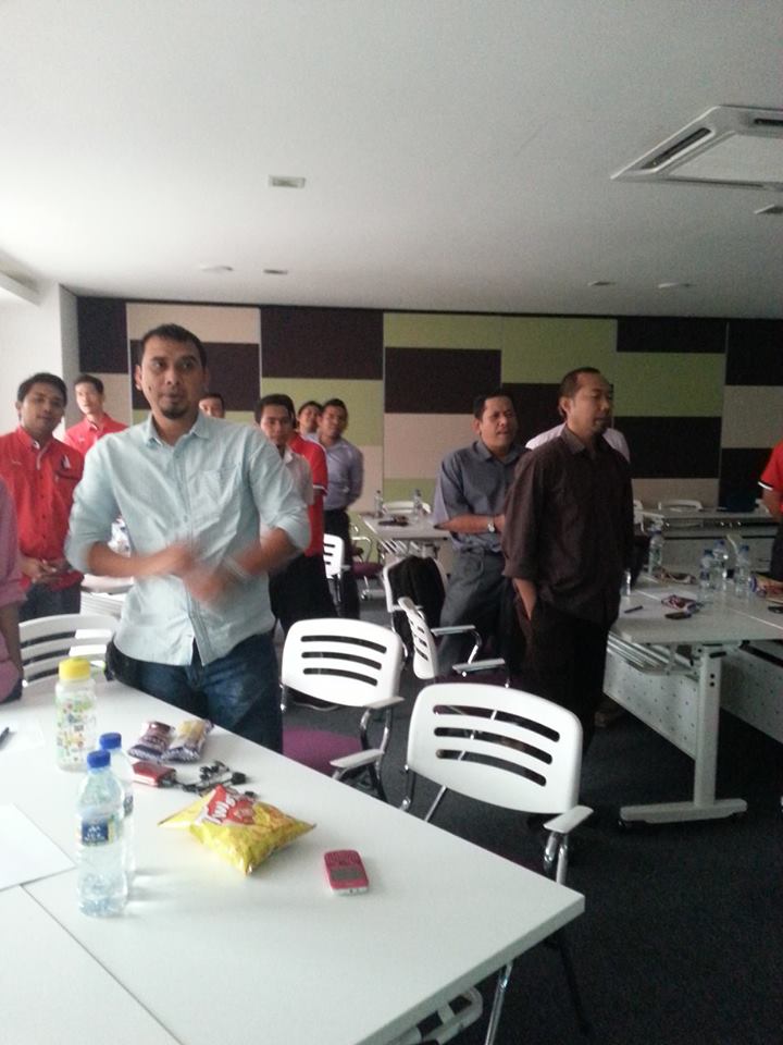 1176404_642423532454971_113895911_n (1)